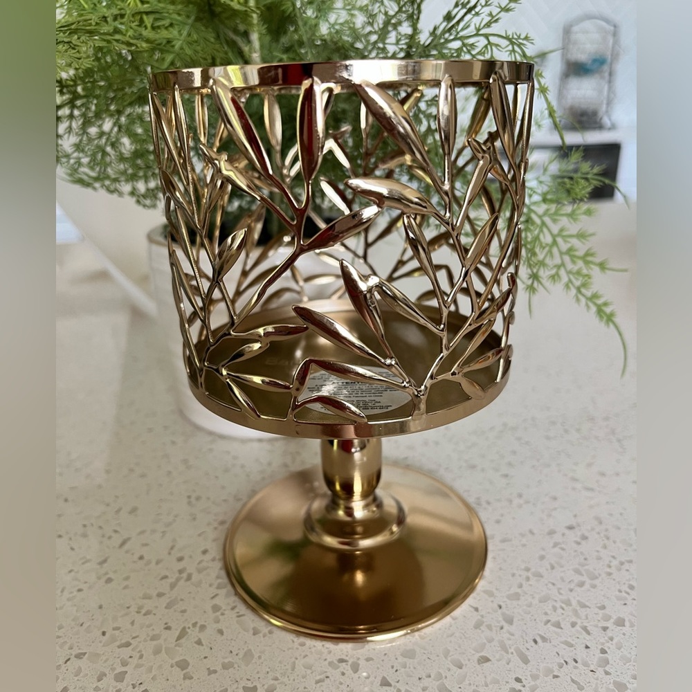 Bath and Body Works Fall gold leaves candle holder